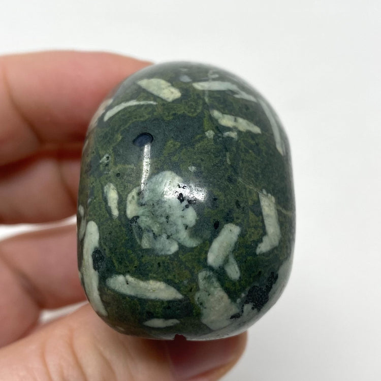 Peony Jasper Skull Carving