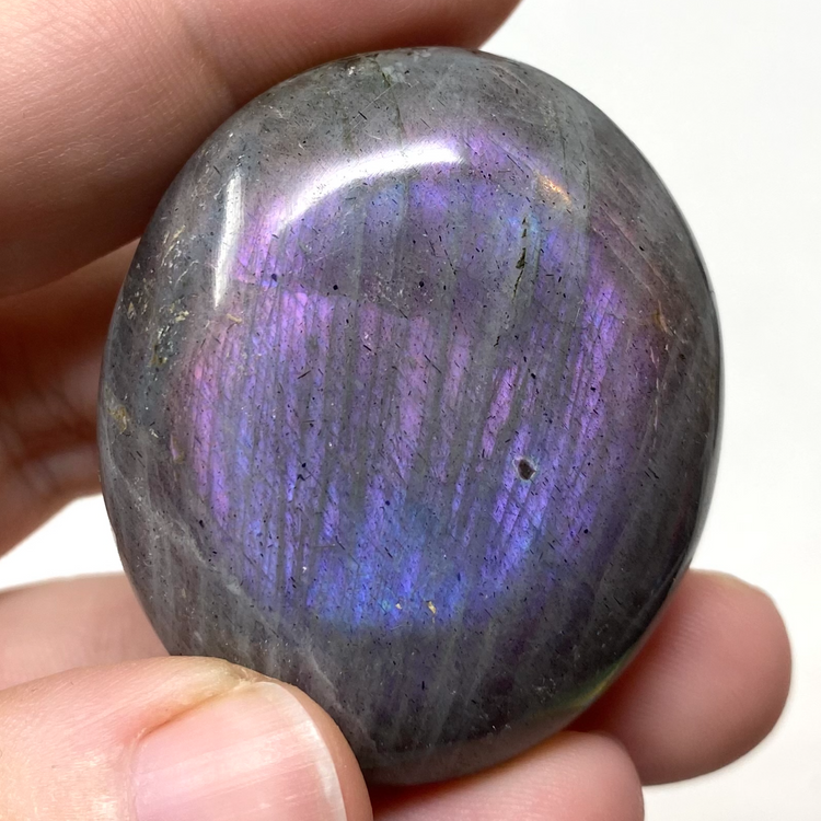 Small Labradorite Palmstone 8