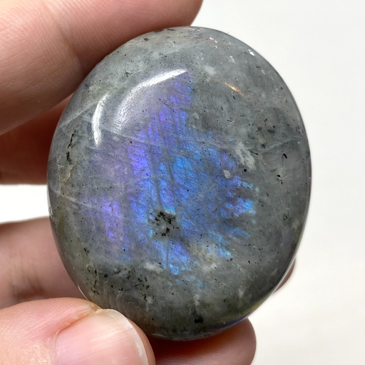 Small Labradorite Palmstone 8