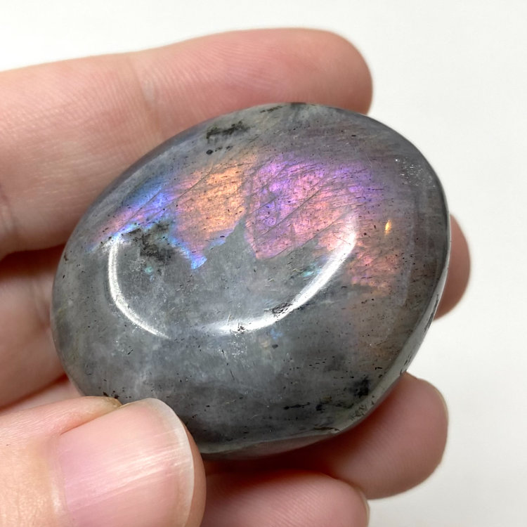 Small Labradorite Palmstone 2