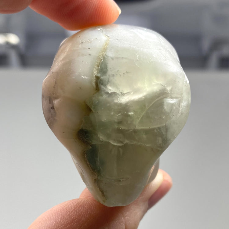 Fluorite Alien Head Carving