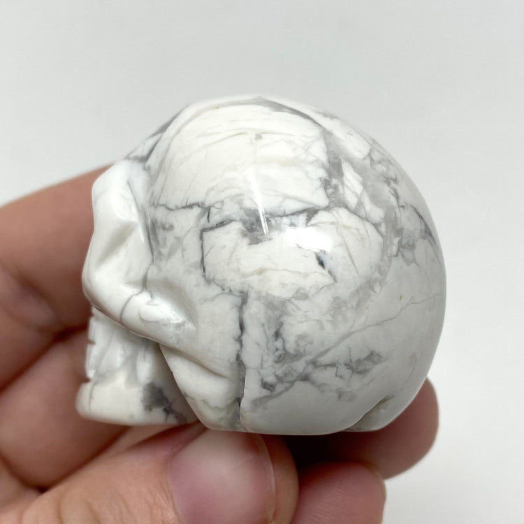 Howlite Skull Carving