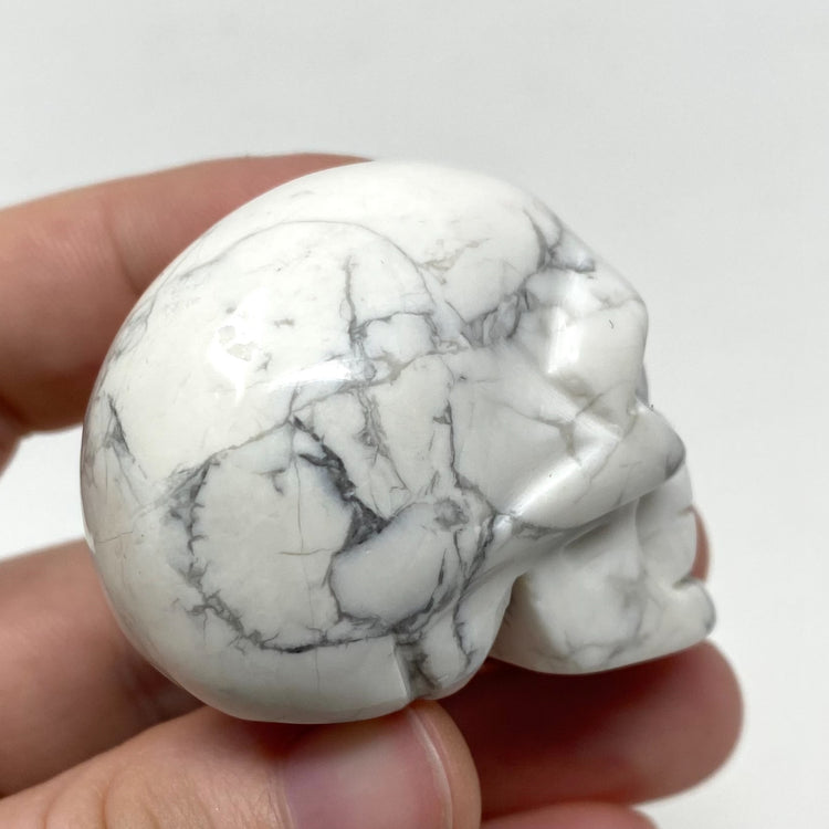 Howlite Skull Carving