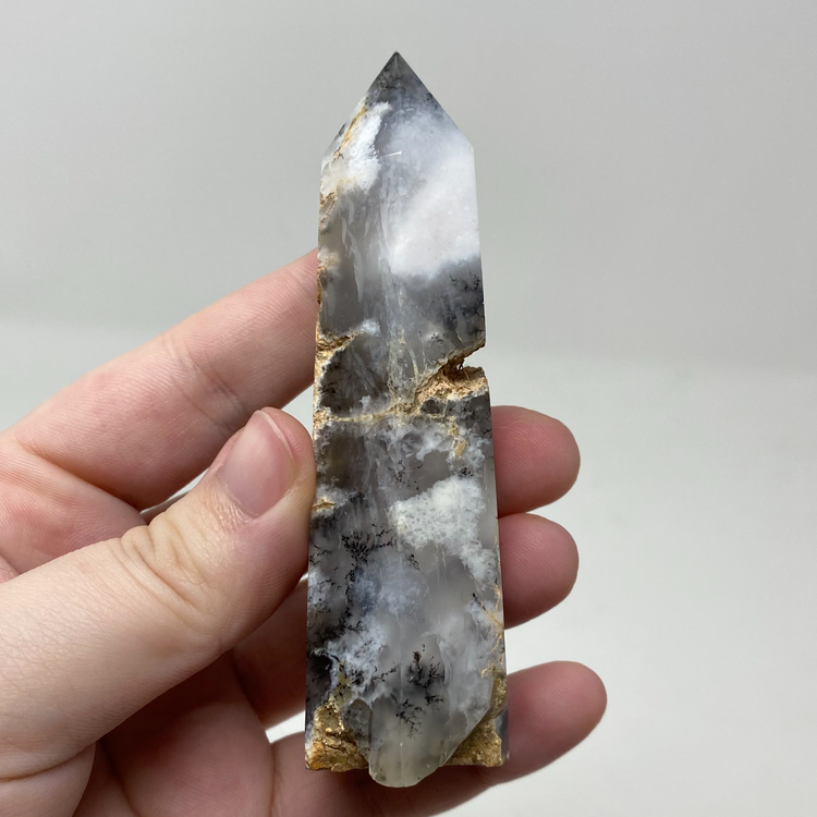 Dendritic Agate Tower