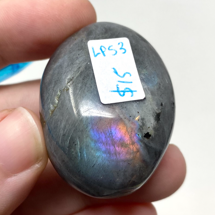 Small Labradorite Palmstone 3