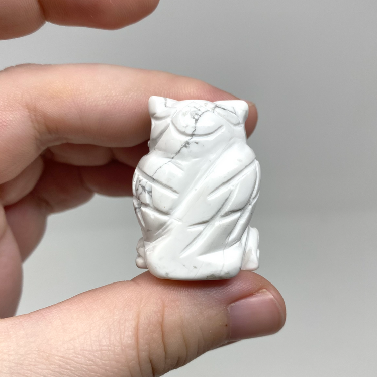 Howlite Owl Carving